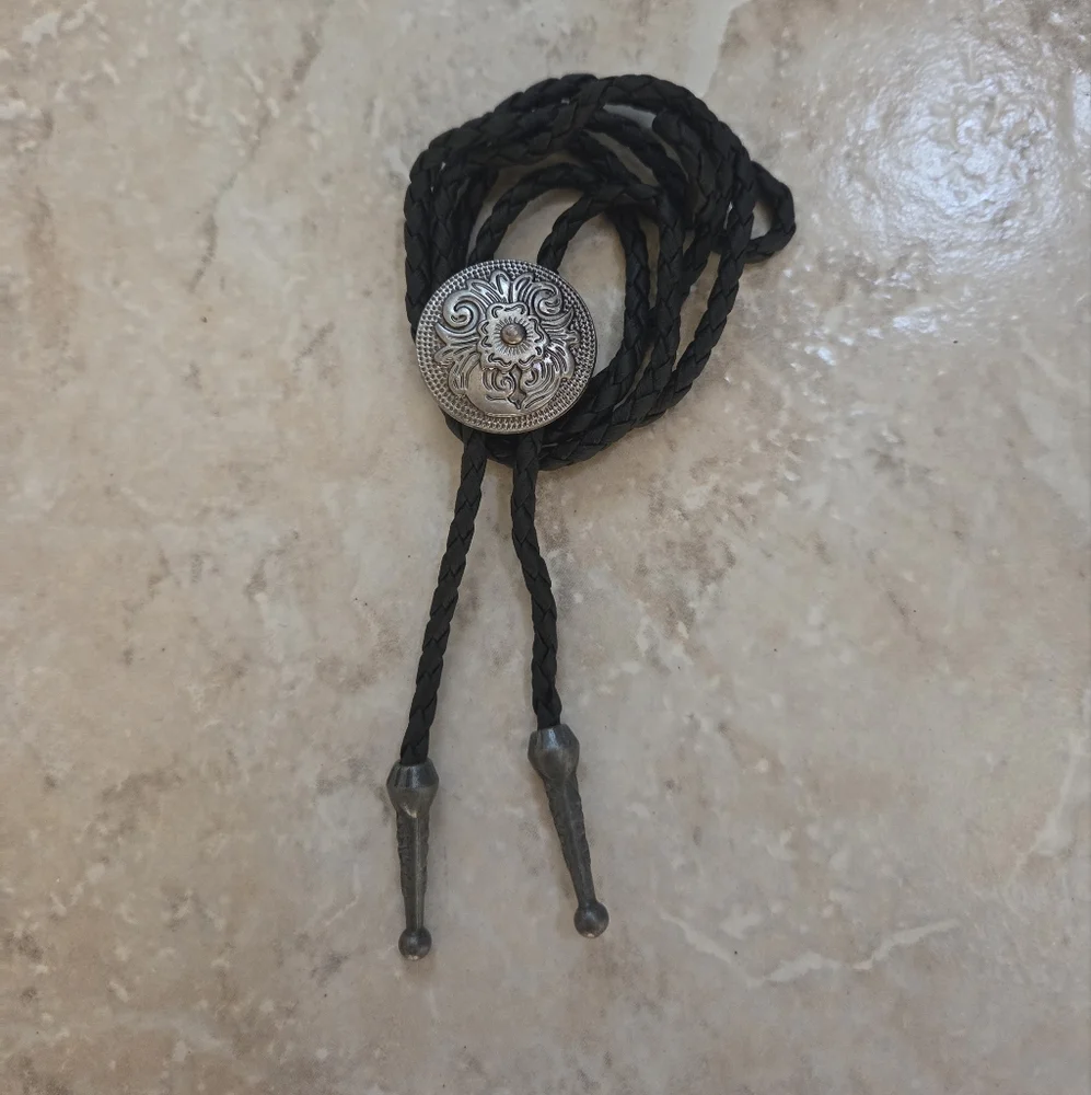 Western Floral Silver Bolo Tie Necklace Southwestern Artsy Accessories Gift